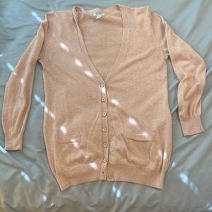 Cream colored Old Navy cardigan, quarter sleeve, slightly used.